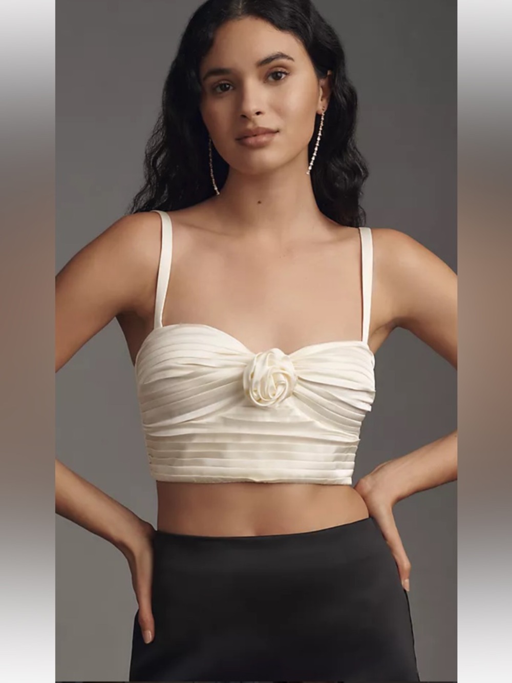 NWT retail $78 size M #Anthropologie
Pleated Rosette Bustier